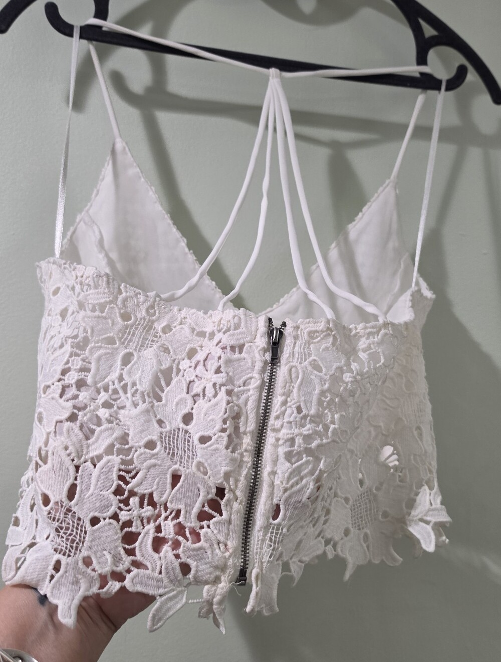 ASTR White Crochet Lace Camisole SM - Picture 5 of 9
